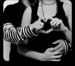 Hand Hearts Pair